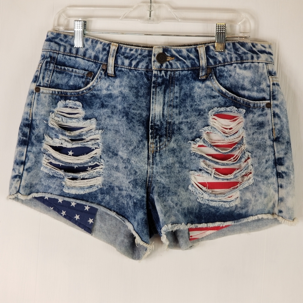 Refuge denim stars and stripes distressed shorts sz 10